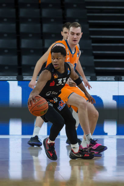 浦近期攻防 浦近期攻防