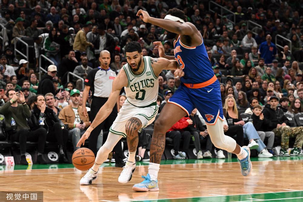 远都是媒体 远都是媒体