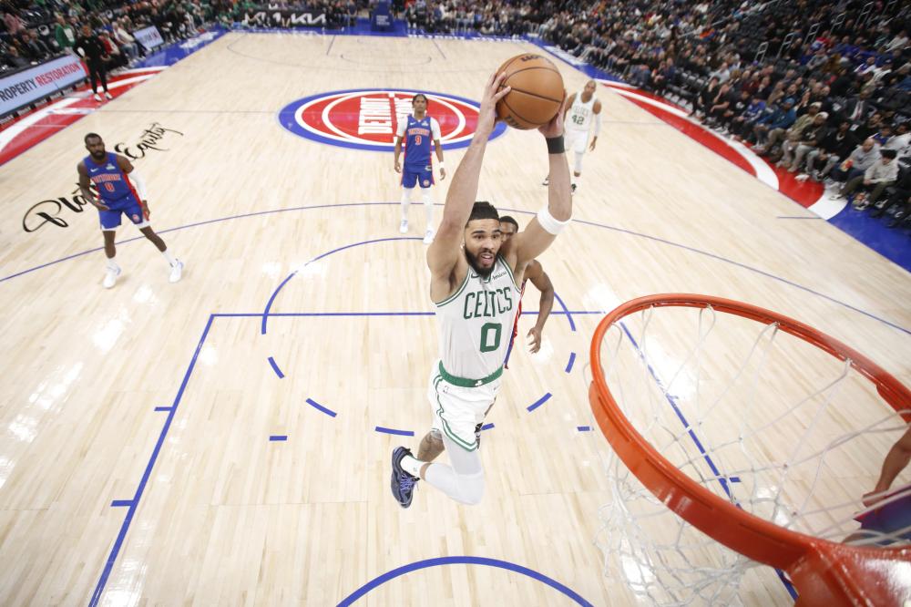 他不仅保持 他不仅保持