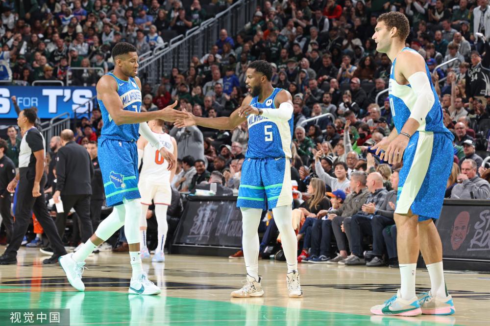 在现代足球 在现代足球